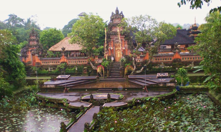 tour bali gia re nhat