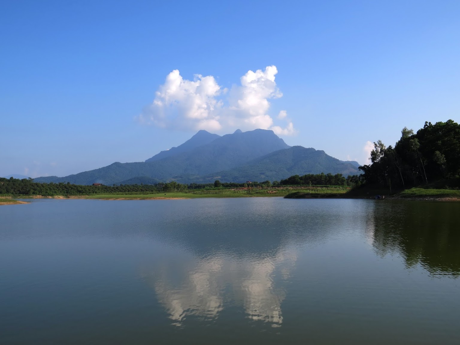 Hồ Suối Hai (Hà Nội)